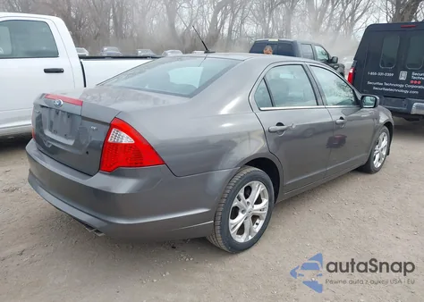 2012 Ford Fusion Se z USA, uszkodzony, nr VIN 3FAHP0HA5CR198841
